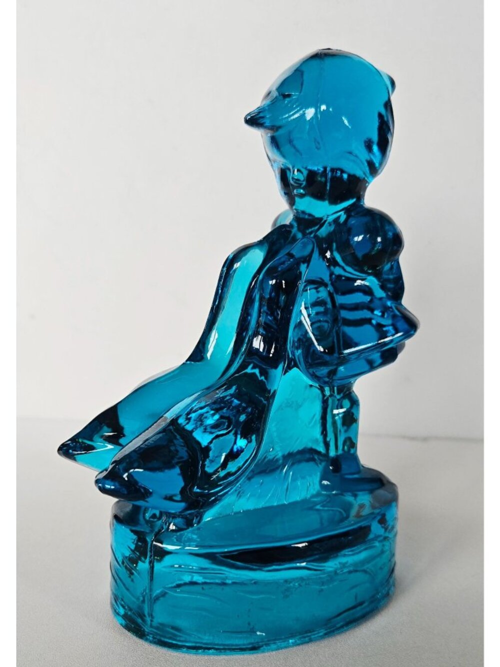 1970s LE Smith Glass Goose Girl, Aqua Perfect condition #6630